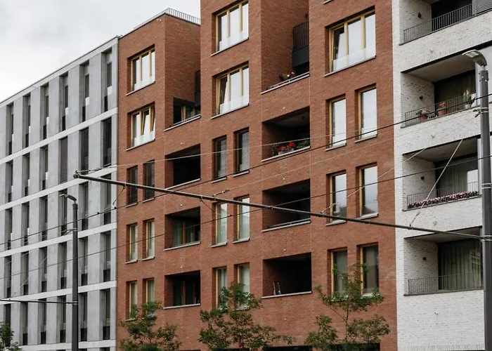 Days - One-bedroom With Garage Parking And Balcony Appartement